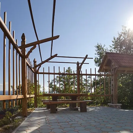 Vineyard Lustek Casa vacanze