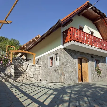 Vineyard Lustek Prázdninový dům *